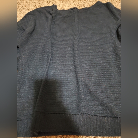 Navy blue long sleeve top - Picture 2 of 6